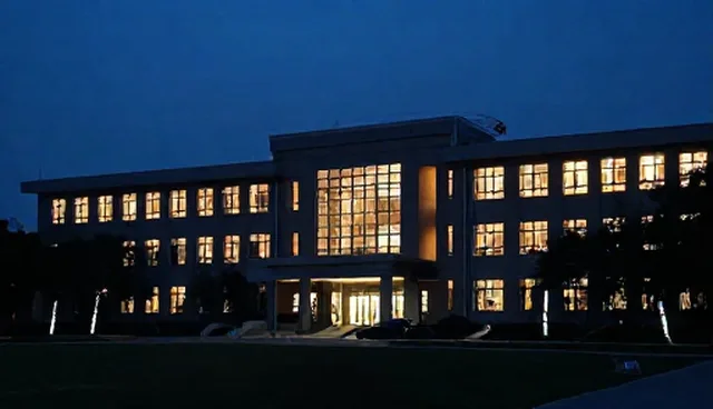 社保代理服务如何应对企业用工风险，优化人力资源管理